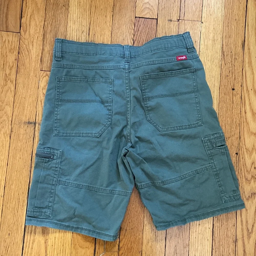 Wrangler Straight Fit Green Cargo Shorts